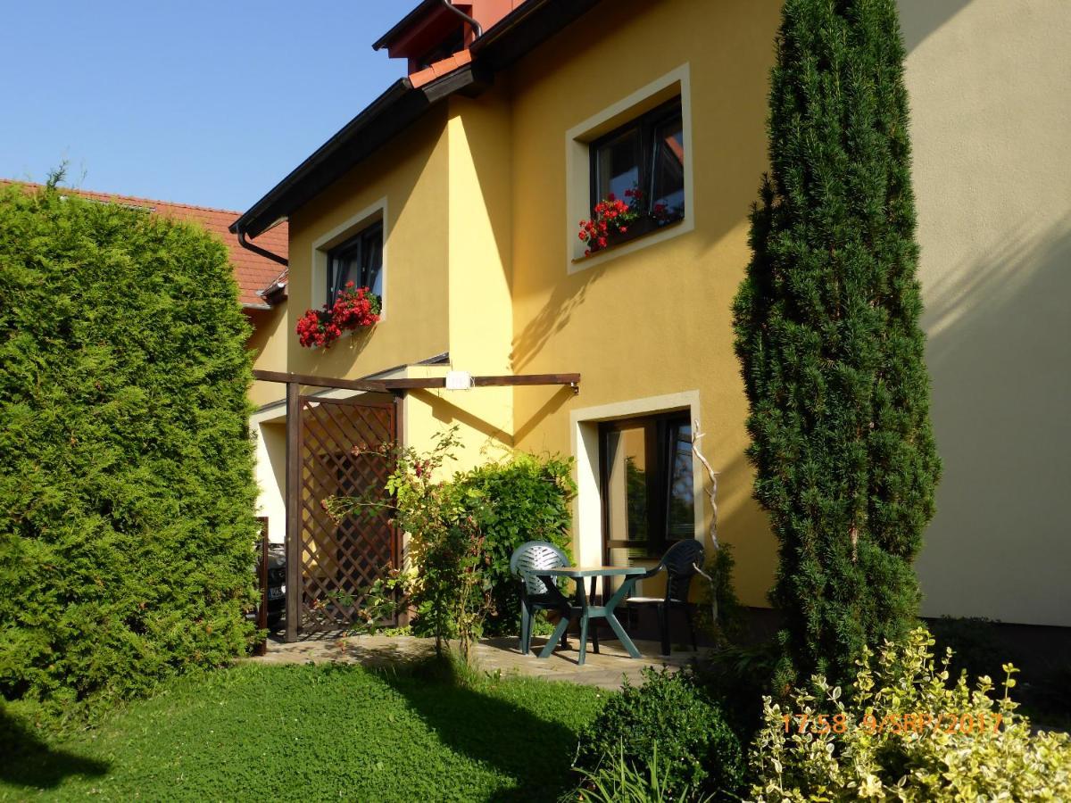 Pension Maja Cesky Krumlov Exterior foto