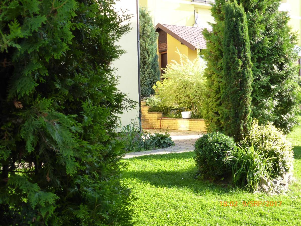 Pension Maja Cesky Krumlov Exterior foto
